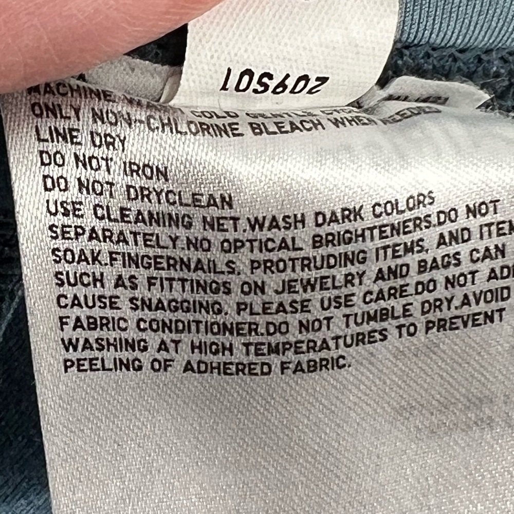 UNIQLO NWOT‎ LEGGINGS GREY GEOMETRIC PATTERN UV PROTECTION DRY COOL TO TOUCH - Picture 9 of 9